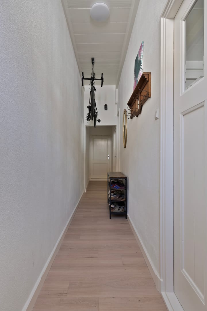 Photo 8 of Johannesstraat 5