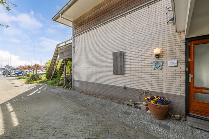 Foto 6 van Schokkerhaven 9