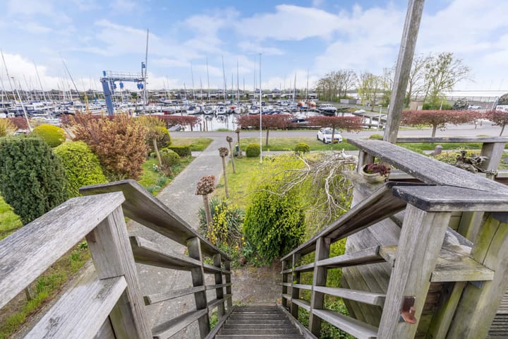 Foto 34 van Schokkerhaven 9