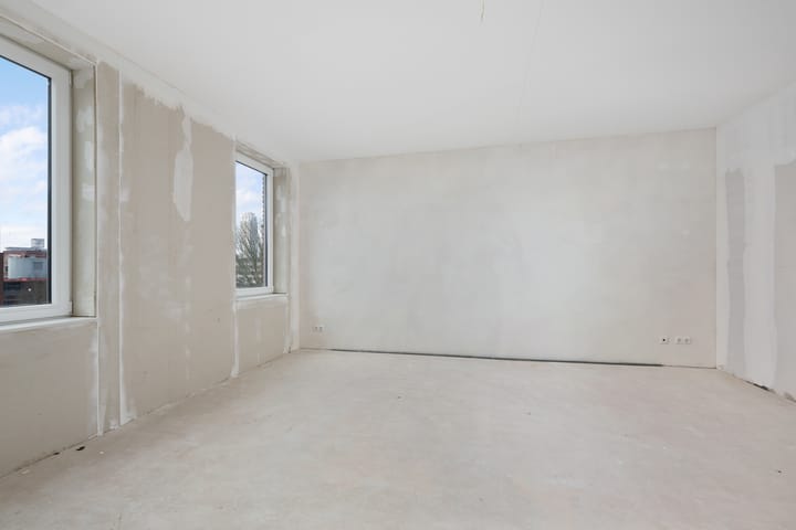 Foto 11 van Albertina Sisulupad 168