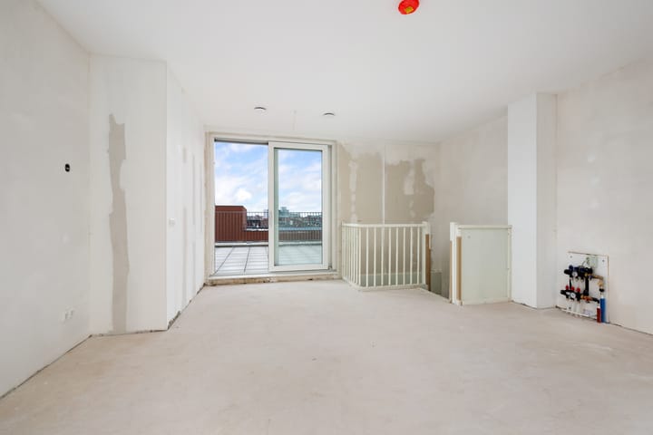 Foto 16 van Albertina Sisulupad 168