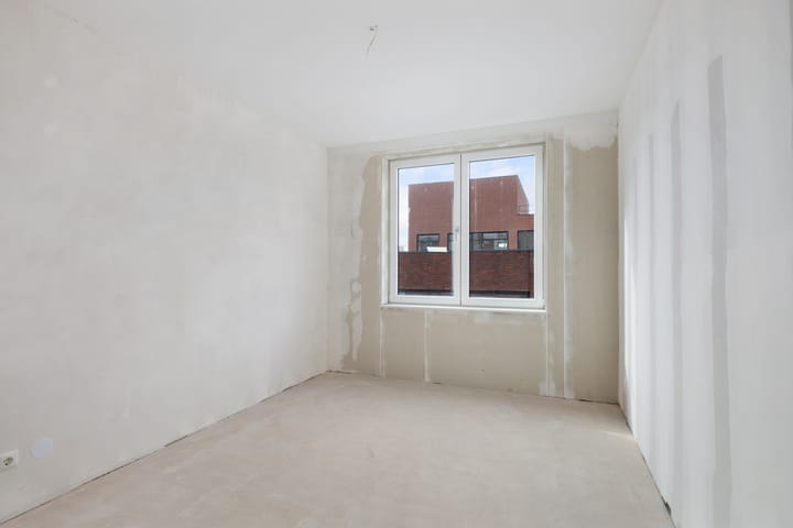 Foto 18 van Albertina Sisulupad 168