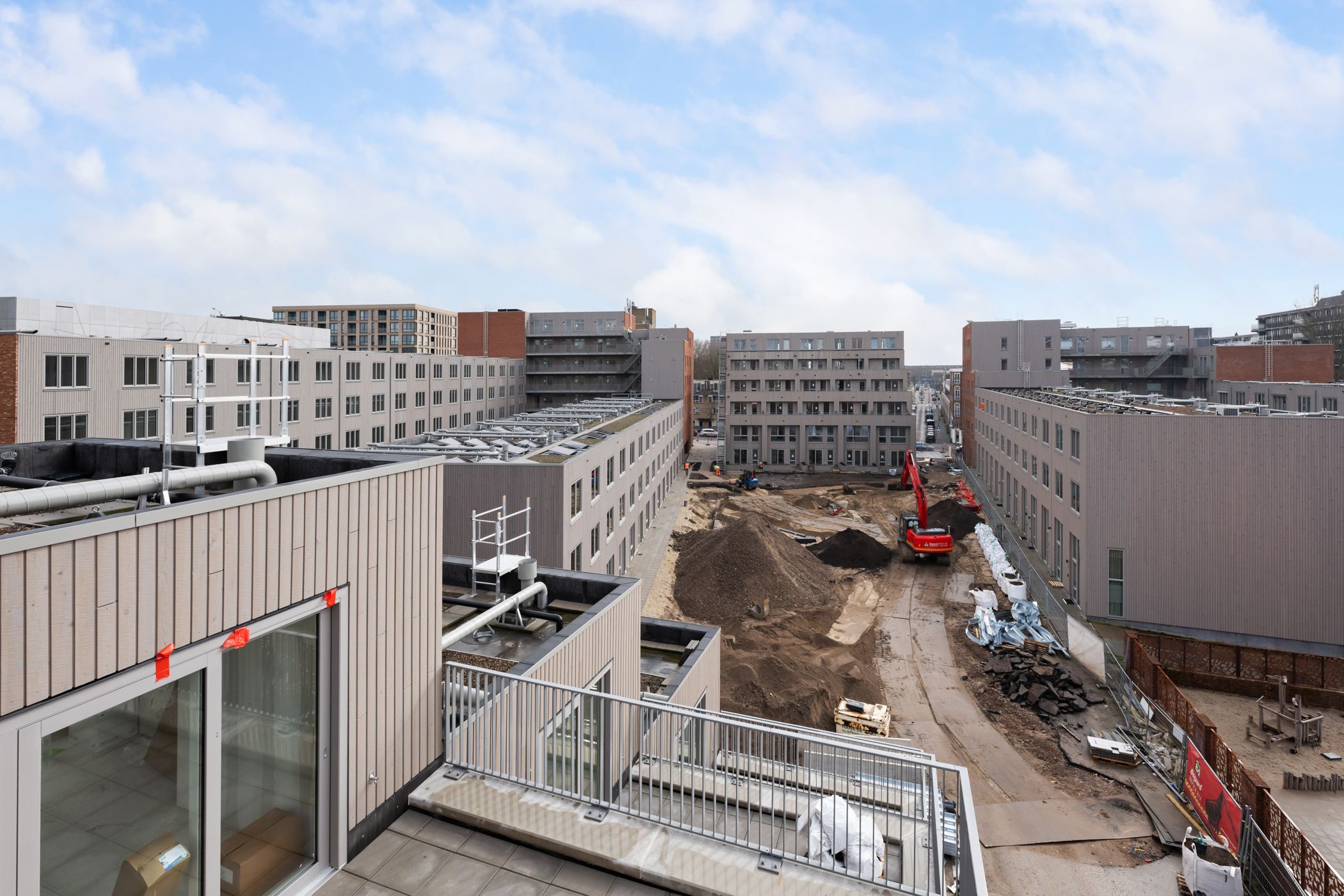 Foto 24 van Albertina Sisulupad 168