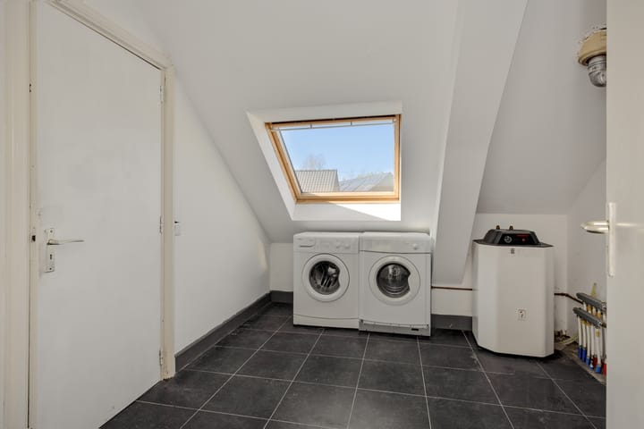 Foto 38 van Eindhovenseweg 10