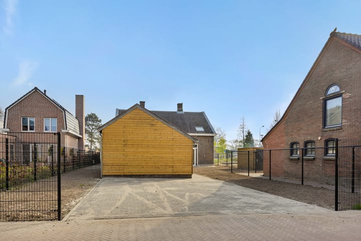 Foto 45 van Eindhovenseweg 10