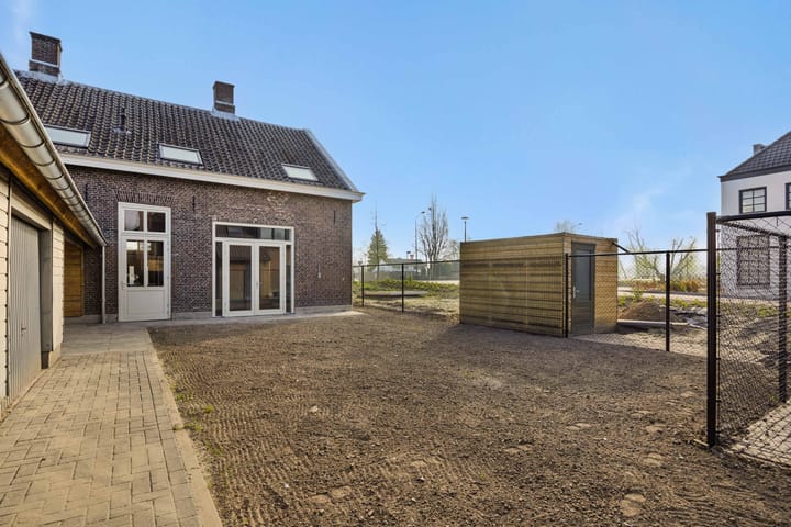 Foto 48 van Eindhovenseweg 10