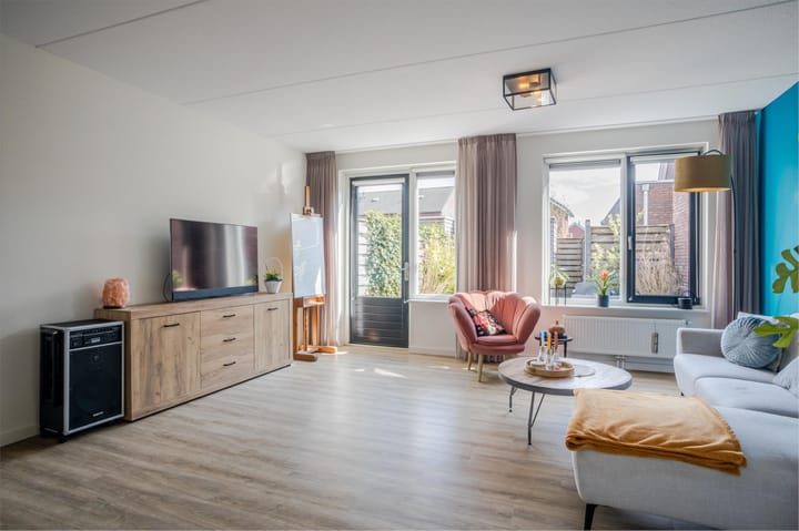 Foto 7 van Drostenstraat 33