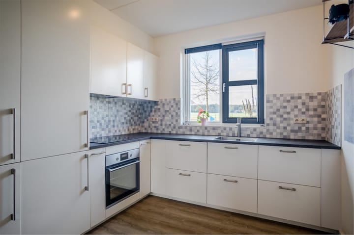 Foto 11 van Drostenstraat 33