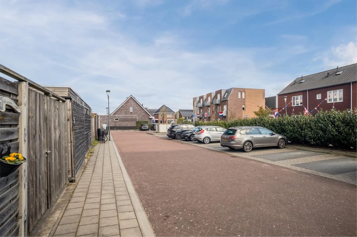 Foto 42 van Drostenstraat 33