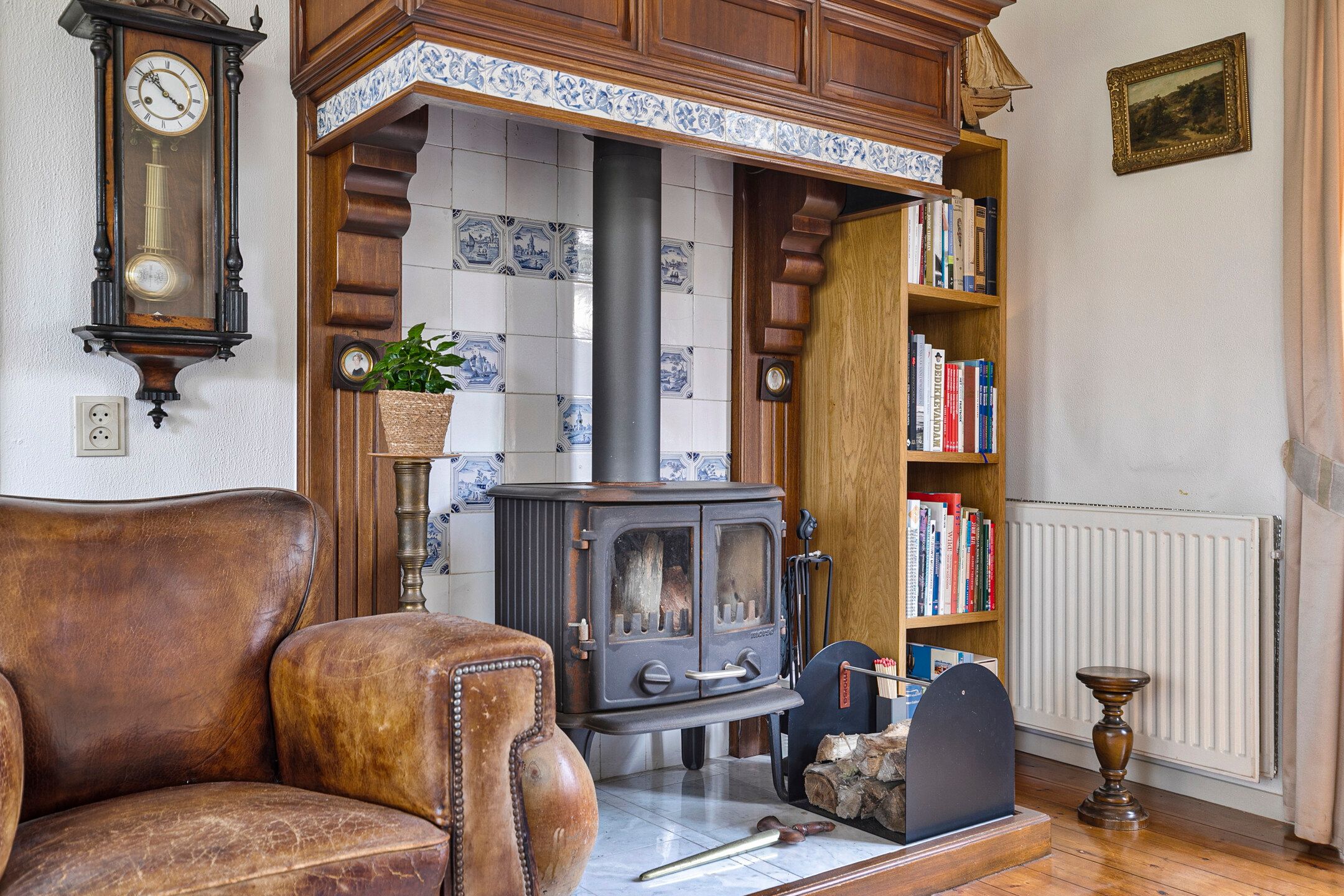 Foto 15 van Niesenoortsburgwal 38