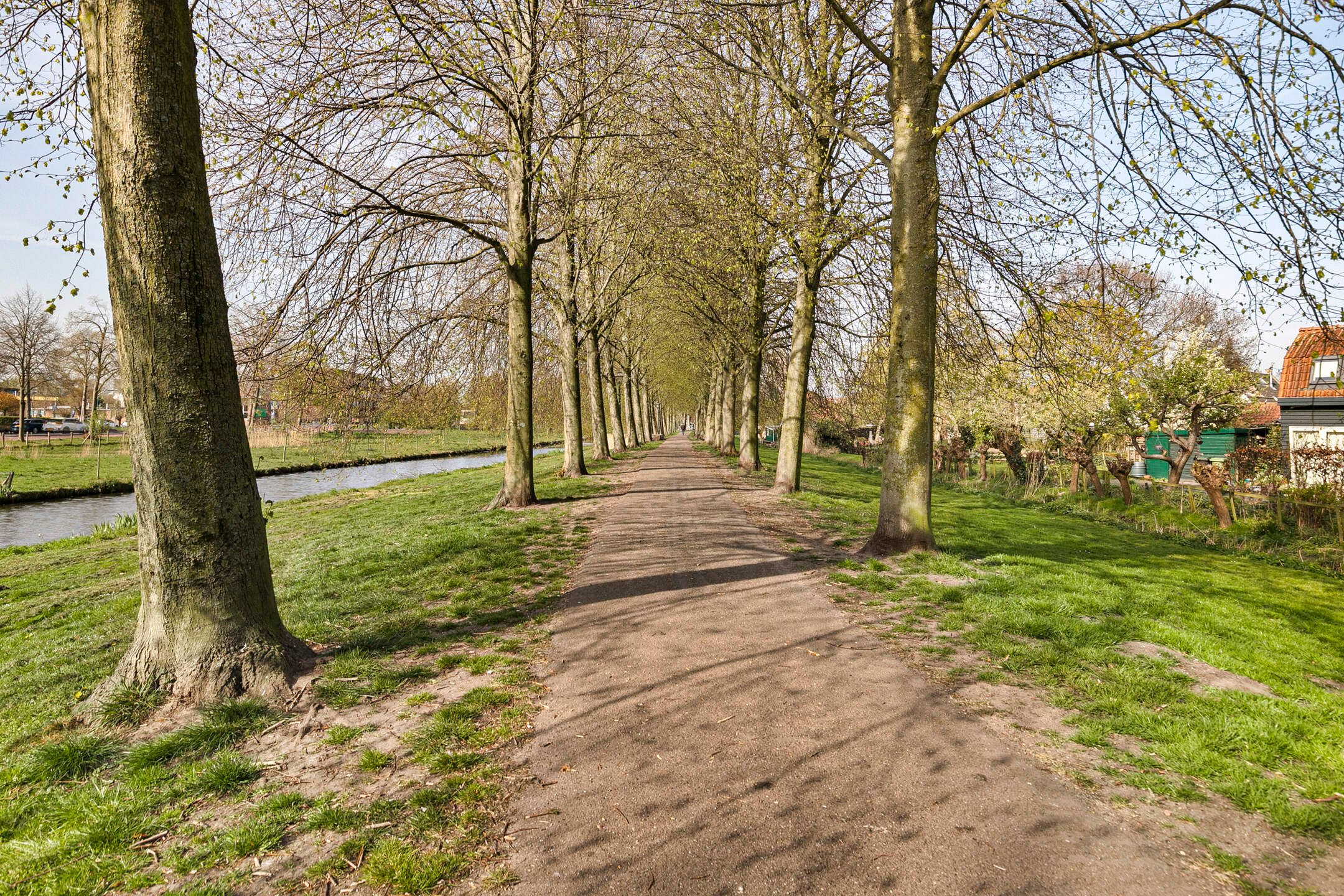 Foto 30 van Niesenoortsburgwal 38