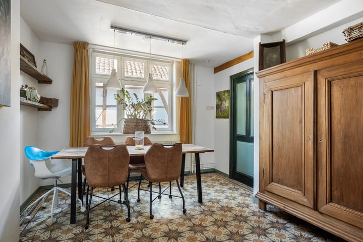 Photo 9 of Kleverstraat 10-A