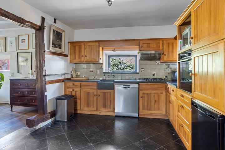 Photo 33 of Kleverstraat 10-A