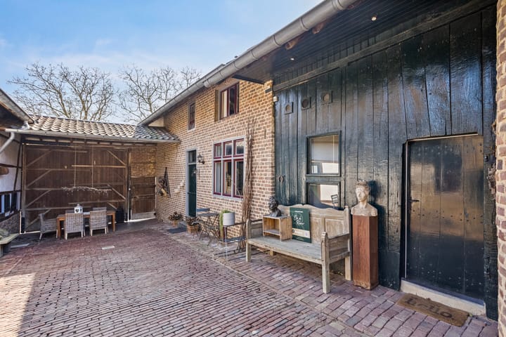 Photo 54 of Kleverstraat 10-A