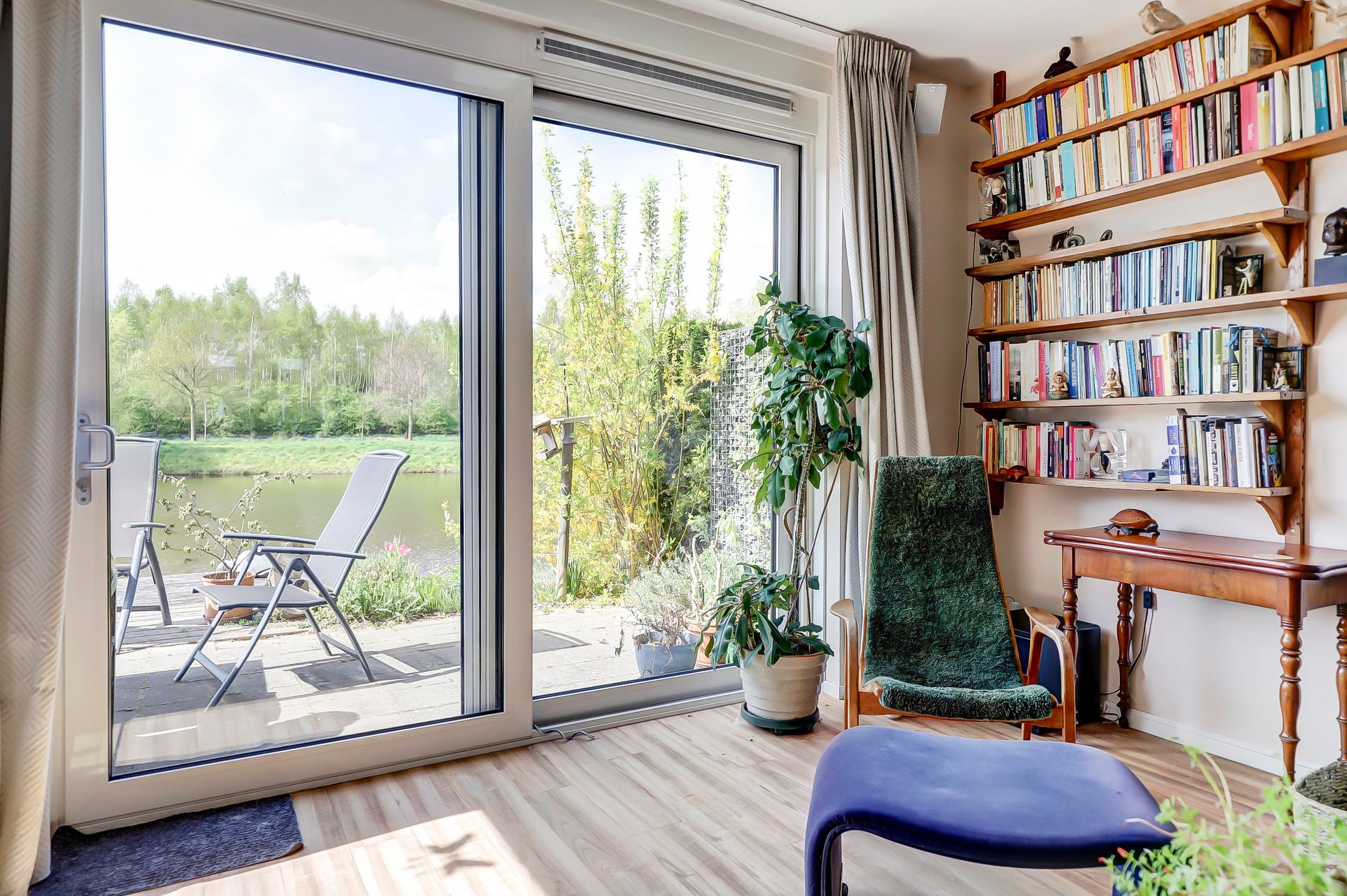 Photo 9 of Canadasingel 27