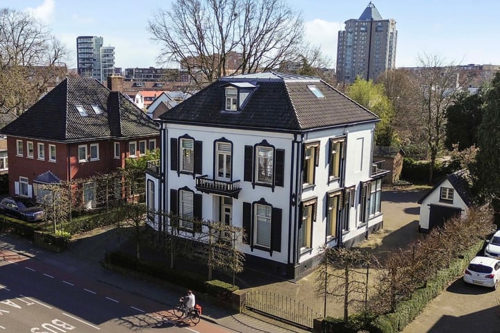 Deventerstraat 28