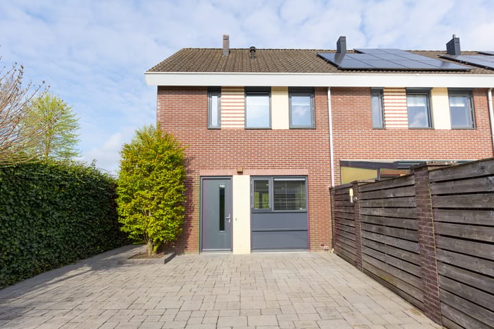 Foto 9 van M. Vasalisstraat 135