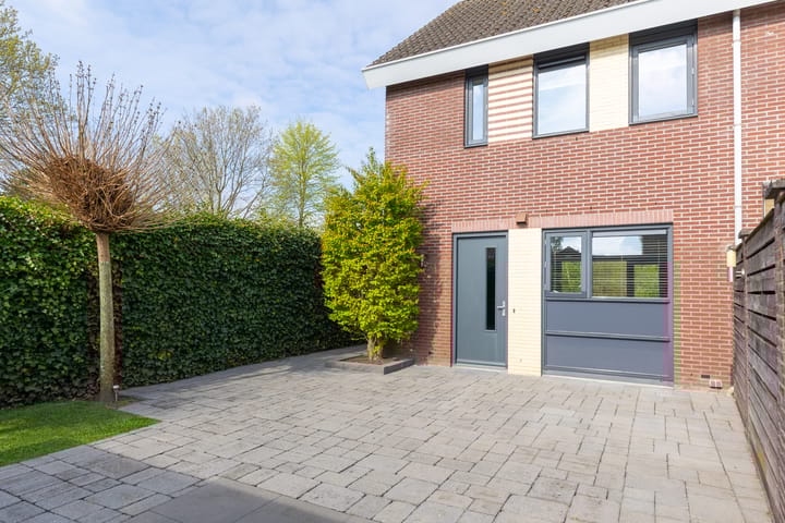 Foto 10 van M. Vasalisstraat 135