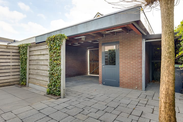 Foto 43 van M. Vasalisstraat 135