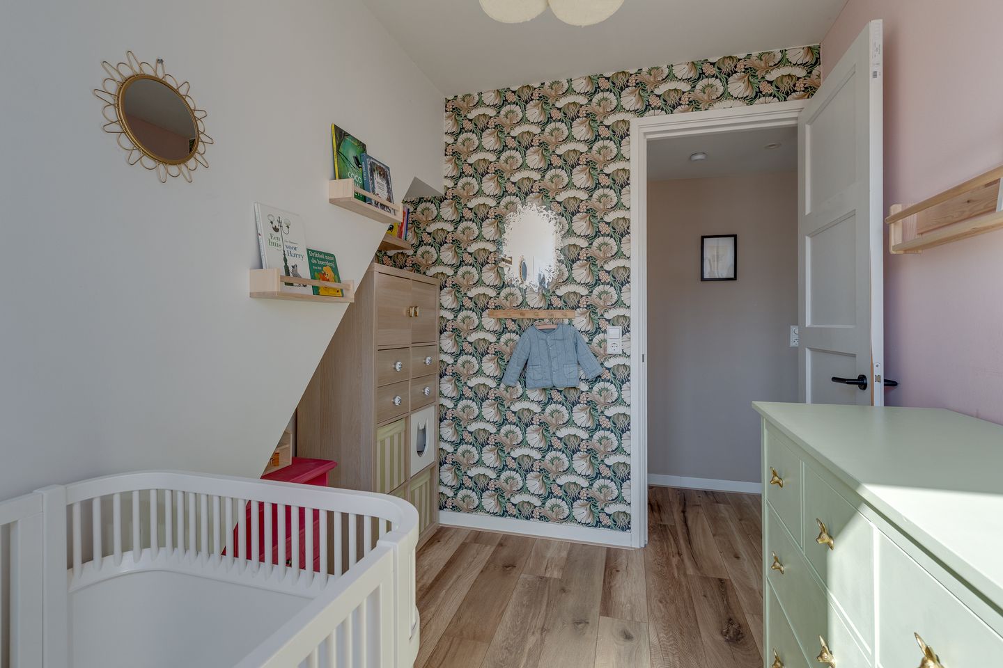 Foto 35 van Nassaustraat 137