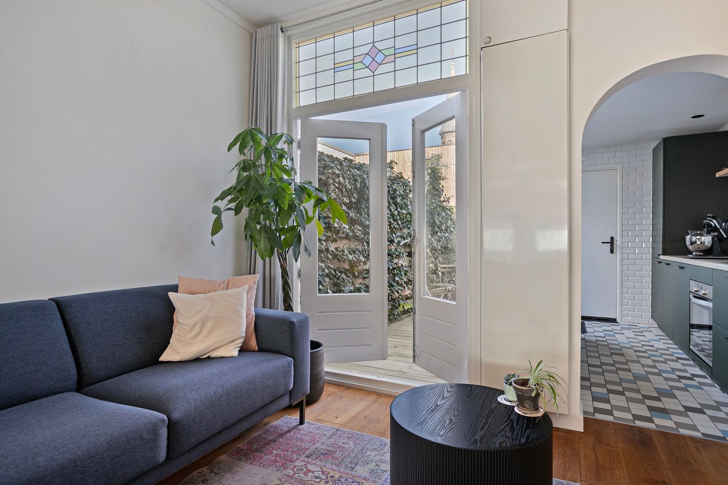 Foto 10 van Warmoezierskade 35