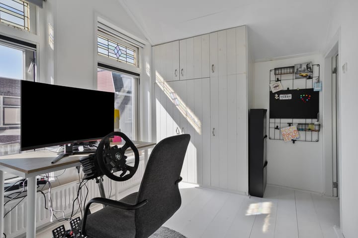 Foto 20 van Warmoezierskade 35