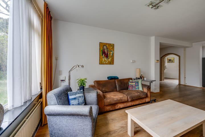 Foto 5 van van Oldenbarneveldtlaan 35