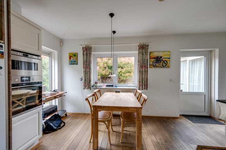 Photo 23 of van Oldenbarneveldtlaan 35