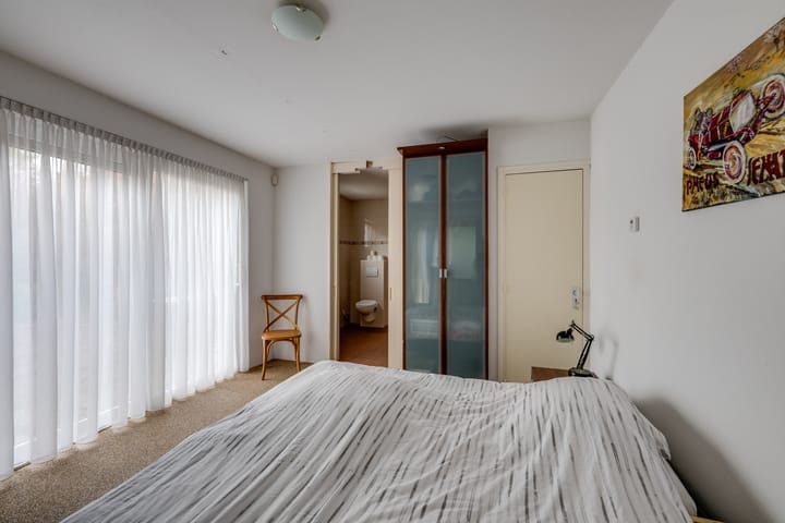 Photo 29 of van Oldenbarneveldtlaan 35