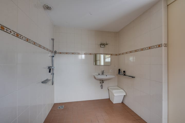 Photo 31 of van Oldenbarneveldtlaan 35