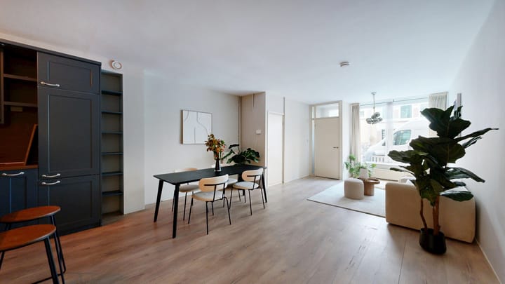 Photo 5 of Van Ostadestraat 304-H