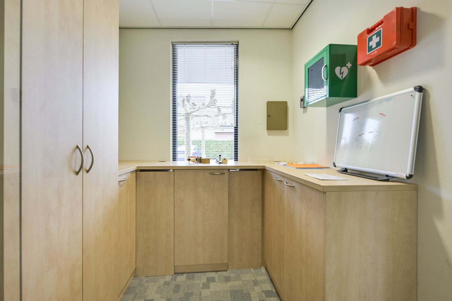 Bekijk foto 5 van Het Spoor 94-100