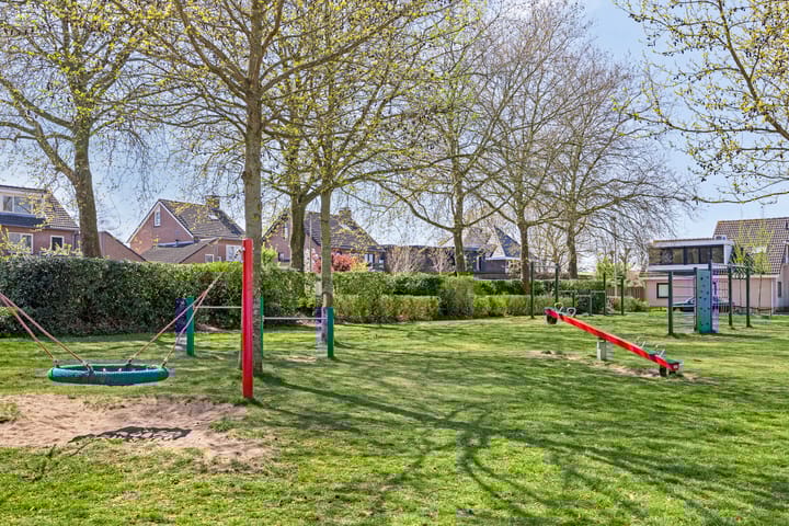 Foto 25 van Petuniastraat 31