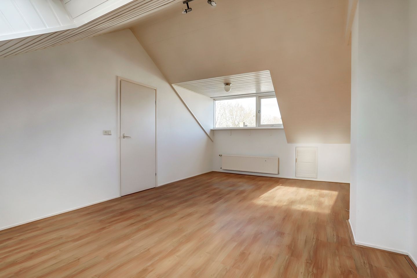 Foto 34 van Mendes da Costalaan 22