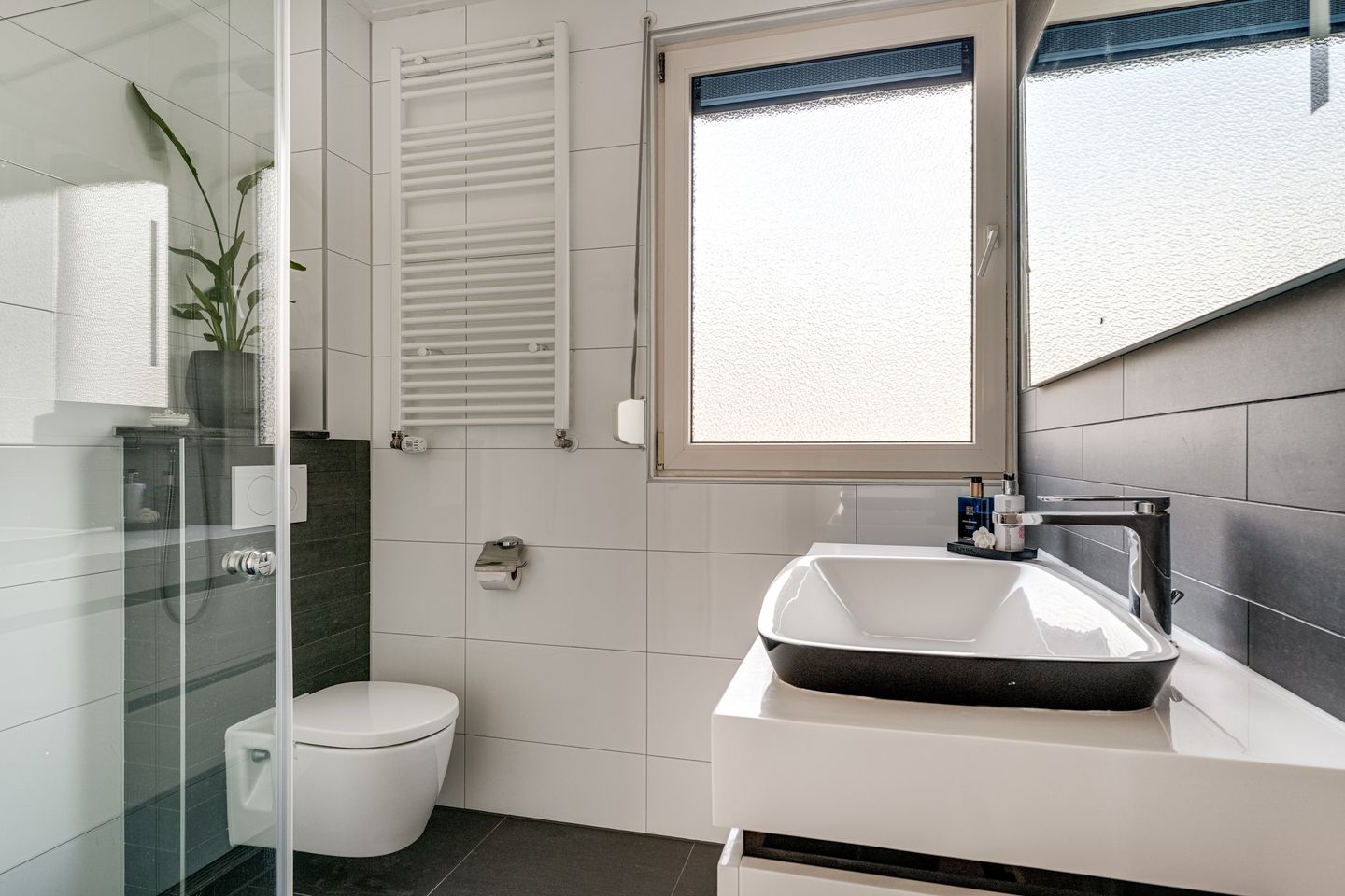 Foto 4 van Von Weberstraat 33