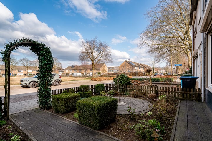 Foto 8 van Von Weberstraat 33