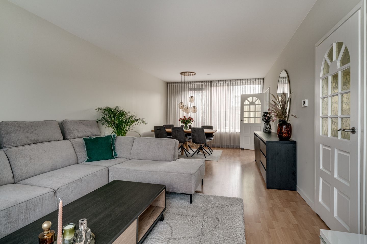 Foto 14 van Von Weberstraat 33