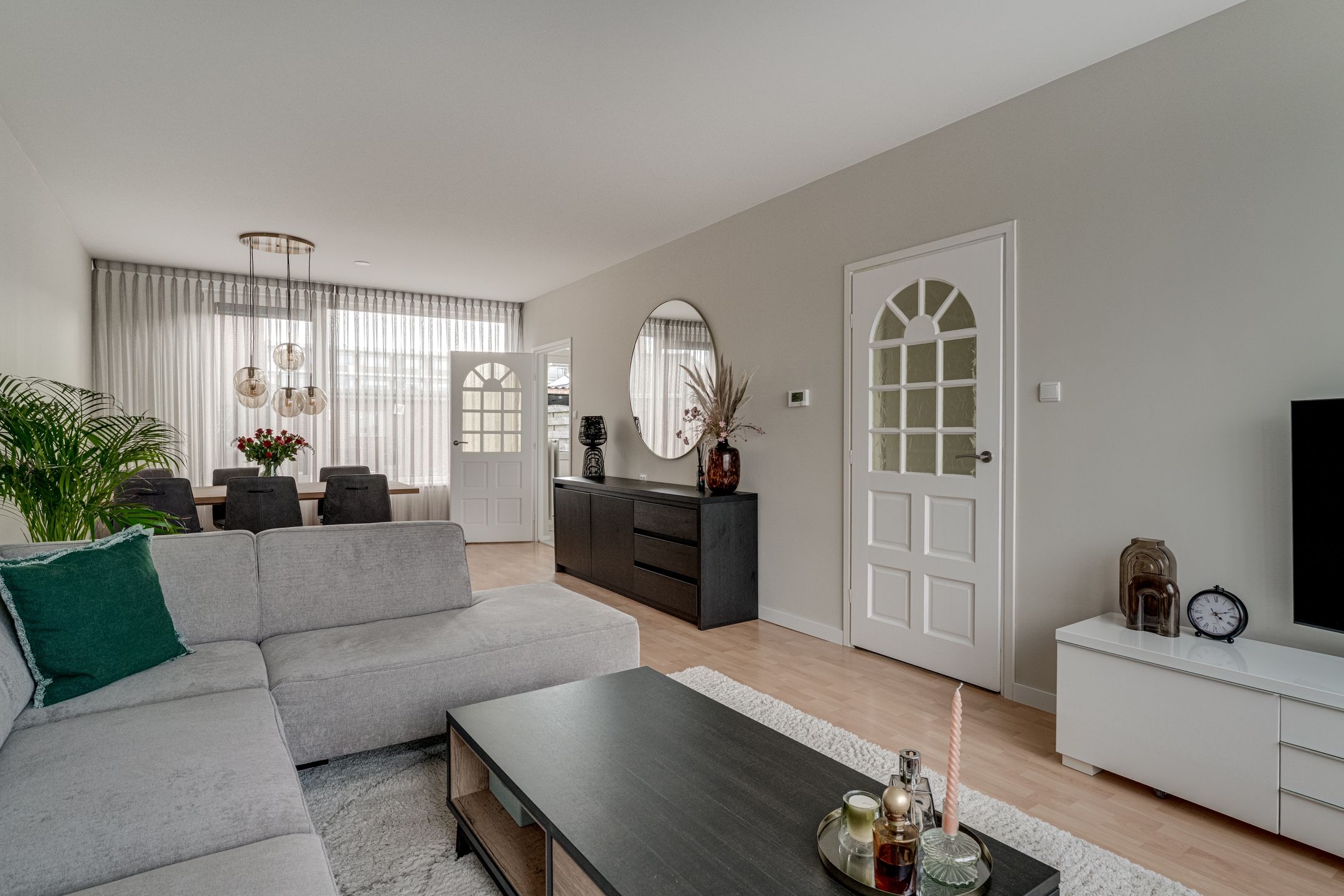 Foto 15 van Von Weberstraat 33