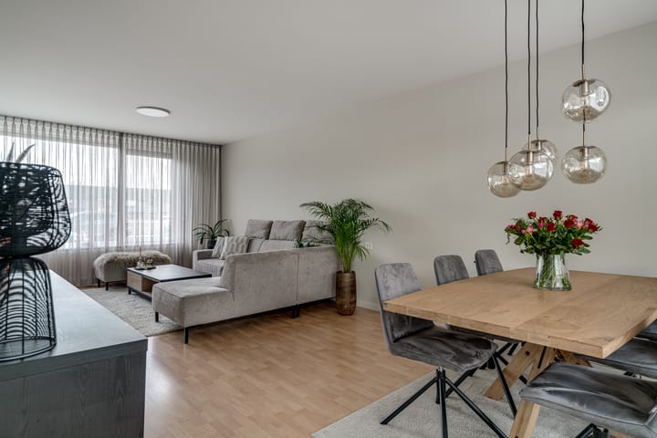 Foto 17 van Von Weberstraat 33