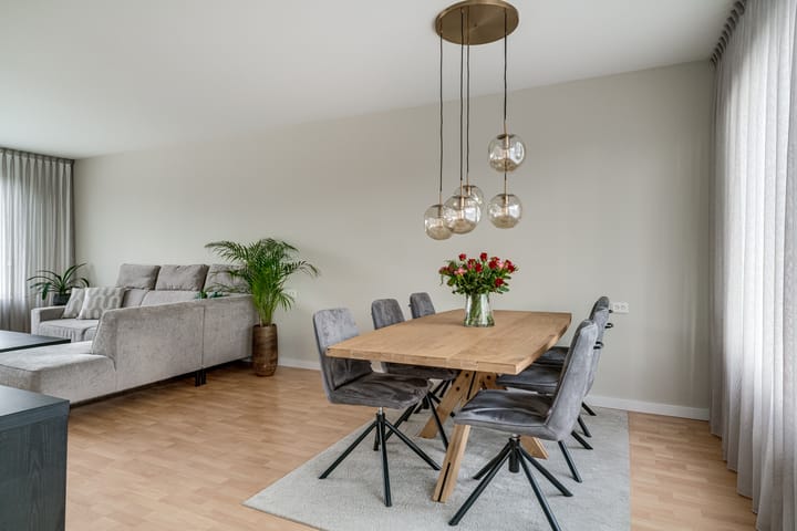 Foto 20 van Von Weberstraat 33