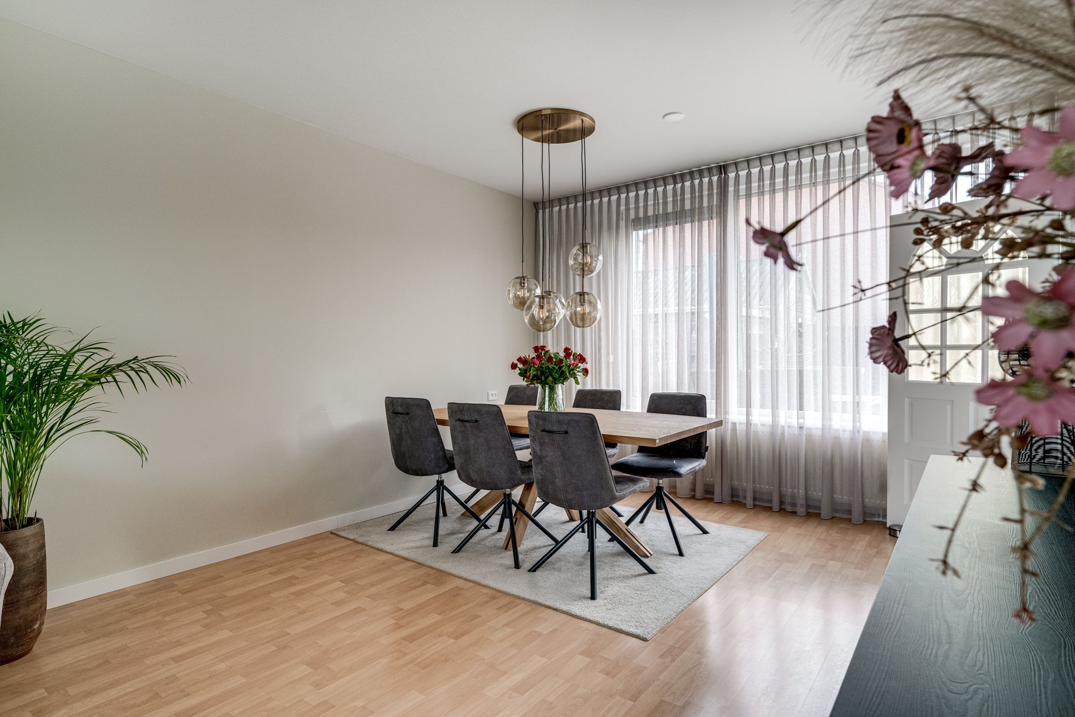 Foto 21 van Von Weberstraat 33