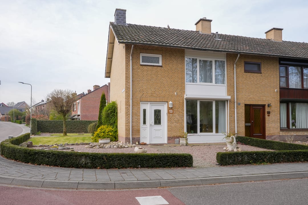 Foto 1 van Beeklaan 13