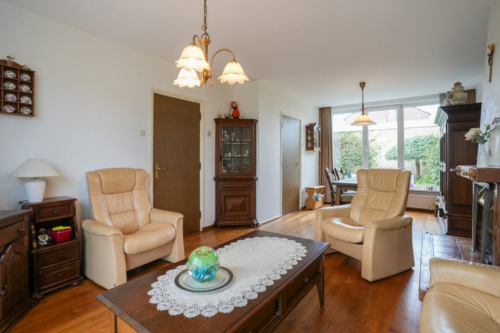 Photo 2 of Beeklaan 13