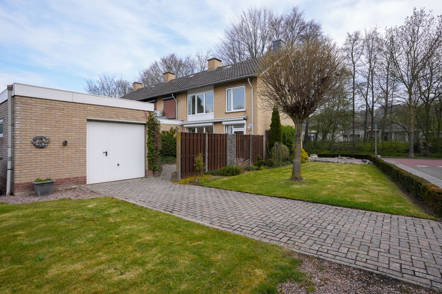 Foto 19 van Beeklaan 13