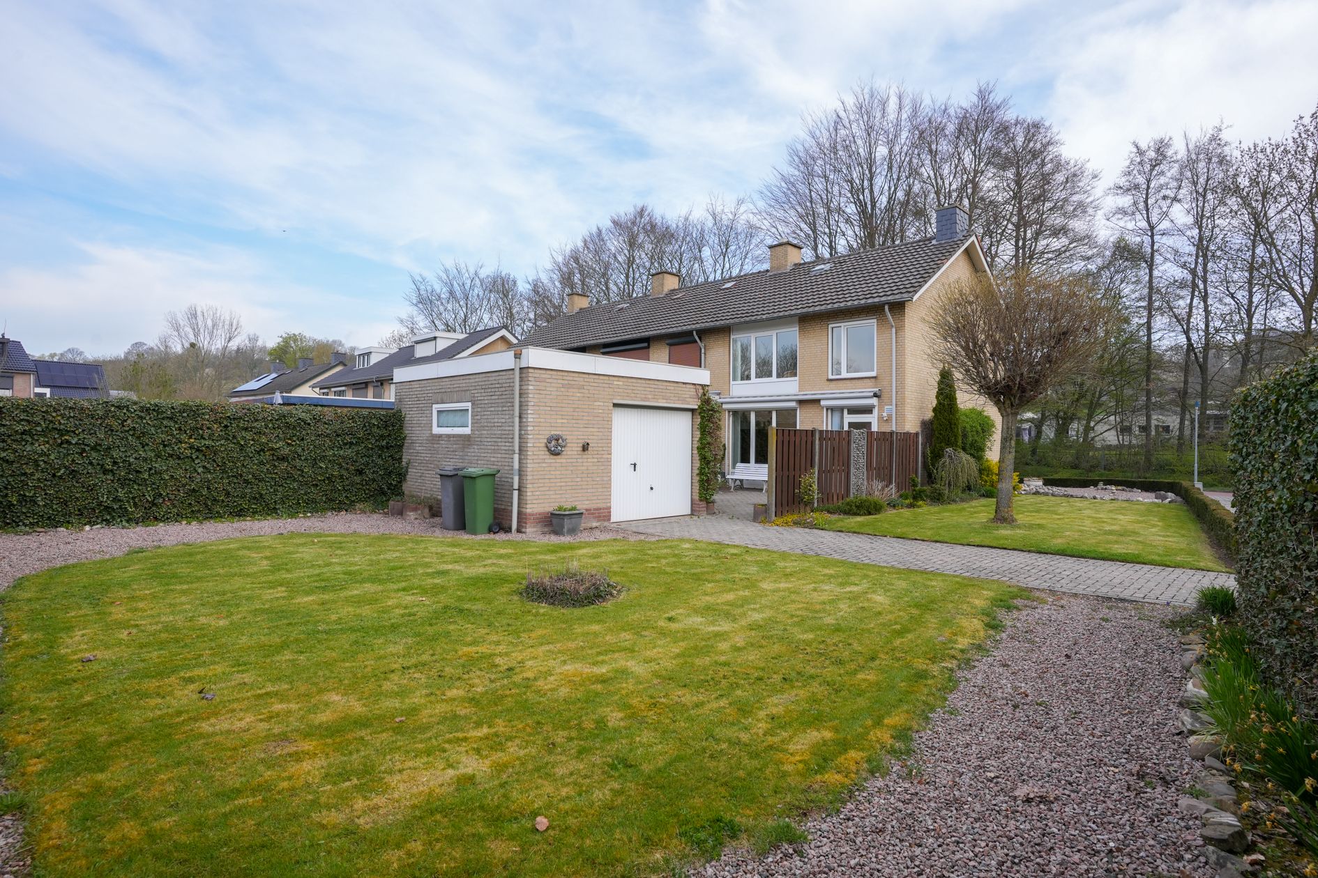 Foto 21 van Beeklaan 13