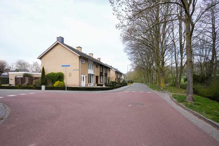 Photo 25 of Beeklaan 13