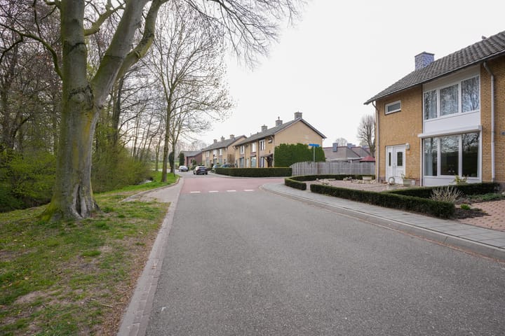 Photo 26 of Beeklaan 13