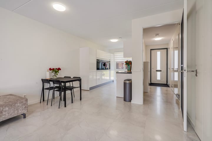 Foto 21 van Nannie van Wehlstraat 169