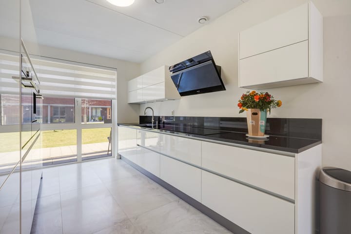 Foto 22 van Nannie van Wehlstraat 169