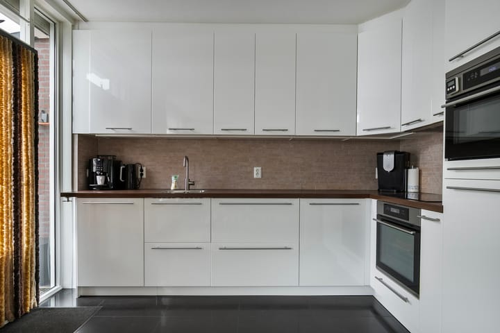 Foto 4 van Moeskroenstraat 79